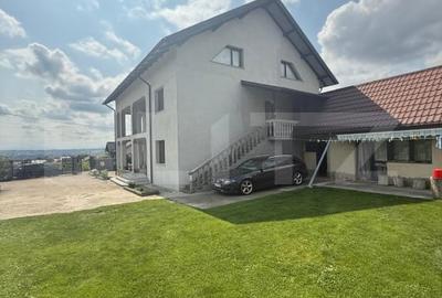 Casa/Vila 450 mp utili, 8000 mp teren + casa in constructie, Plopeni, SV - 2