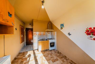 Garsoniera - Fortuna, Aleea Predeal, etaj 3/4 - 4