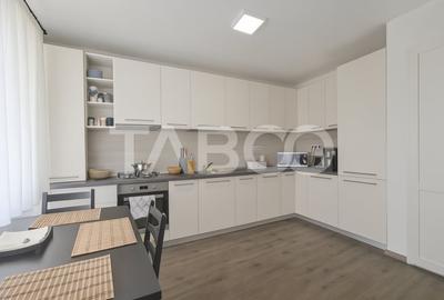 Casa de vanzare in Zavoi cu 3 camere 2 bai curte libera de 50 mp - 6