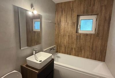 Apartament cu 3 camere decomandat în Canta - 4