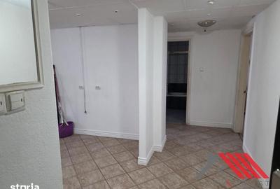 Apartament cu 2 camere decomandat în Lipovei - 9