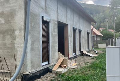 Casă cu 4 camere în Exterior Vest - 7