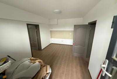 Apartament cu 4 camere semidecomandat în Nord - 5