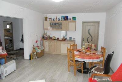 Casa P+M, 2014, Pischia, 4 camere, 148 mp, teren, 1800 mp, mobilata - 2