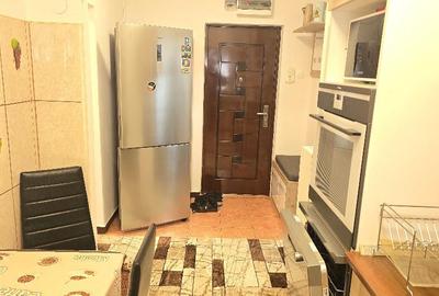 Inchiriez apartament 3 camere decomandat in Deva, zona I, Maniu - 3