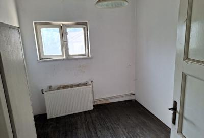 Investiție - 2 camere la mansardă 18 mp + pod 166 mp + teren 60 mp / comision 0% - 15