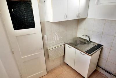 Casa De Inchiriat, 60 mp, Strada Revoluției, Ultracentral - 3