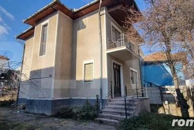 Casa individuala 6 camere, zona Cetate - 3