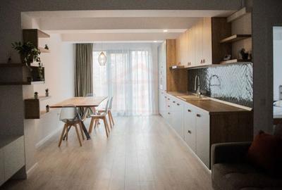 Apartament cu 2 camere decomandat, mobilat în