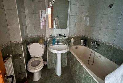 Apartament cu 3 camere decomandat în Central - 11