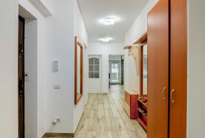 Apartament cu 4 camere decomandat în Sisești - 6