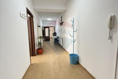 Apartament cu 3 camere de vânzare Voluntari - 12