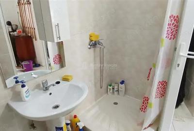 Casă cu 4 camere cu Teren 292 Mp în Moldova Nouă - 1