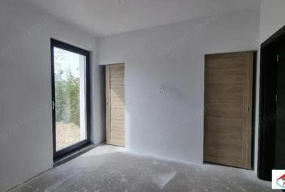 Casa noua parter si mansarda cu 5 arii in Paulesti ( ID 22971) - 1