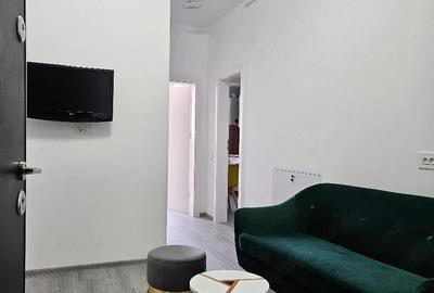Apartament cu 2 camere decomandat în Universitate - 3
