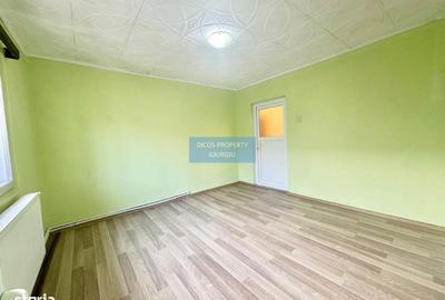 Casă cu 4 camere în Uiești - 8