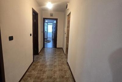 Apartament cu 2 camere decomandat în Central - 9