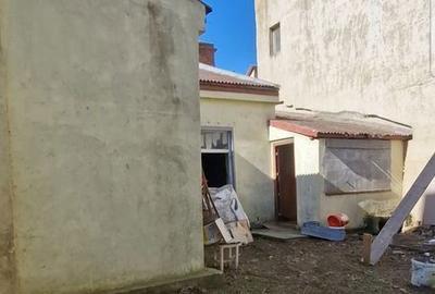 Casă cu 4 camere cu Teren 90 Mp în Central - 5