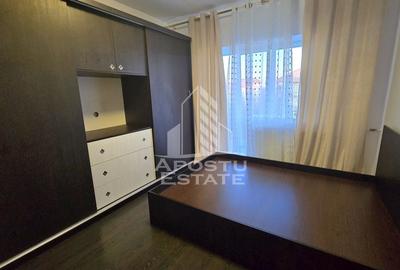 Apartament cu 3 camere, decomandat, zona Lipovei - 3