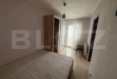 Apartament cu 2 camere semidecomandat în Micro 6 - 1