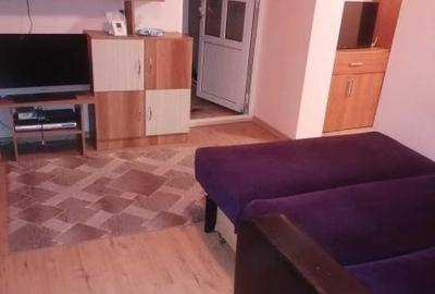 Apartament cu 3 camere semidecomandat, mobilat în Tomis Nord - 1