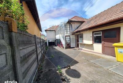 Casă cu 5 camere cu Teren 555 Mp în Central - 10