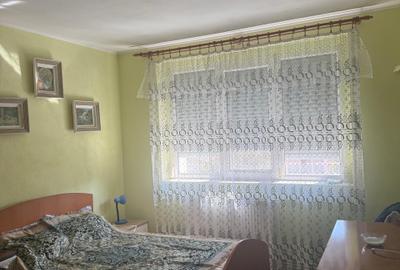 Apartament cu 2 camere semidecomandat în Mazepa 1 - 3