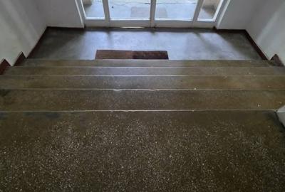 Apartament cu 2 camere decomandat în Văcăresti - 13
