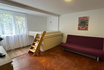 Garsonieră decomandată în Drumul Taberei