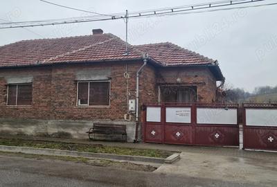 Casa de vanzare! Rog seriozitate. - 2