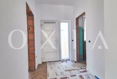 AX1030 Mosnita Noua, 1/2 Duplex Despartit Prin Camera Tehnica - 16