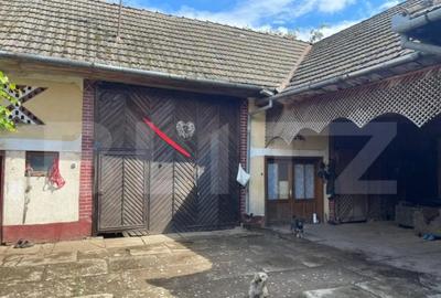 Casă cu 7 camere cu Canalizare în Central - 11