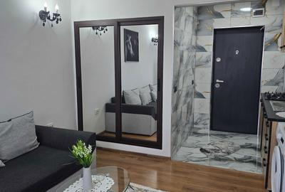 Apartament semidecomandat în Central - 1