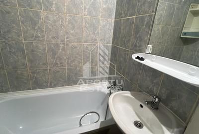 Garsoniera, zona Girocului - 6