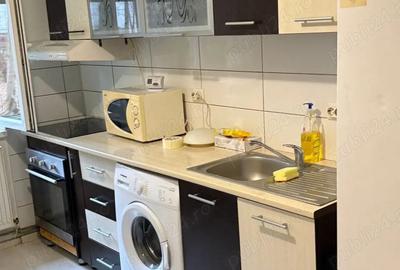 Garsonieră decomandată în Astra