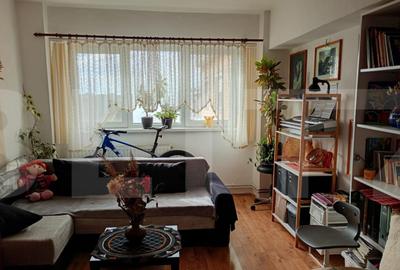 Apartament cu 3 camera, 68 mp, zona Lenin - 3