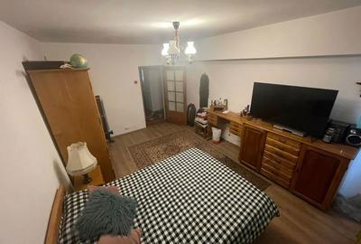Apartament cu 3 camere decomandat în Central - 3