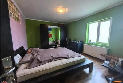 Apartament 3 camere pe bulevardul Revolutiei - 5