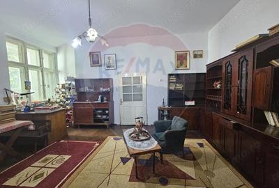 Casă cu 3 camere cu Teren 650 Mp în Central - 4