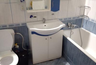 Apartament cu 3 camere decomandat în Central - 2