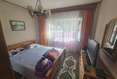 Apartament cu 3 camere de vanzare in Sinaia - 4