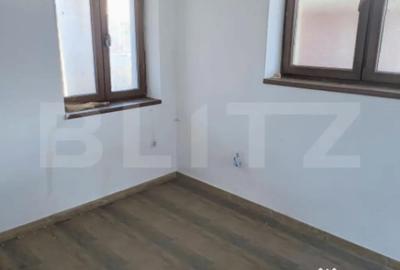 Casă cu 5 camere cu Teren 521 Mp în Central - 3