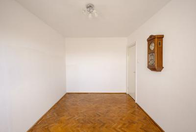 Apartament cu 3 camere semidecomandat în Circumvalațiunii - 2