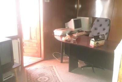 Casă cu 3 camere cu Canalizare în Apollo - 8