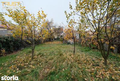 Casă cu 4 camere cu Teren 700 Mp în Mărăști