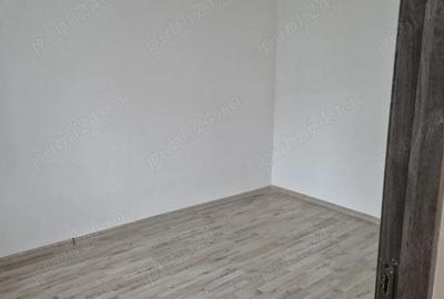 Casă cu 2 camere cu Teren 100 Mp în Rahova - 2