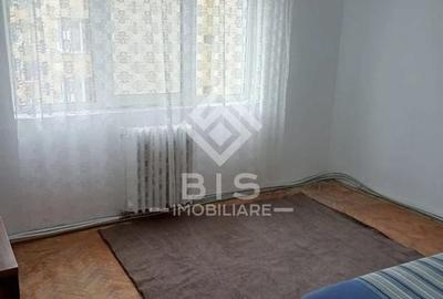 Apartament de vanzare 2 camere - Decebal - 2