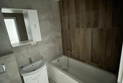 Apartament cu 3 camere în Central - 1
