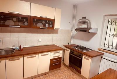 Apartament cu 4 camere decomandat, mobilat în Vitan - 1