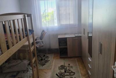 Apartament cu 3 camere decomandat în Malu Roșu - 7